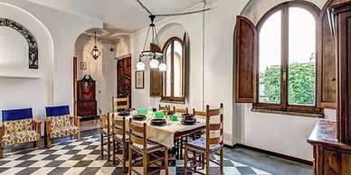 Campo de Fiori 3 bedroom apartment