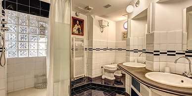 Campo de Fiori 3 bedroom apartment