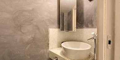 Vicolo delle grotte Campo di fiori