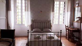 Chambres d'hôtes La Cure du Maine Charles