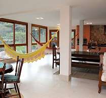 All in Rio - Casa com Área Gourmet e diarista