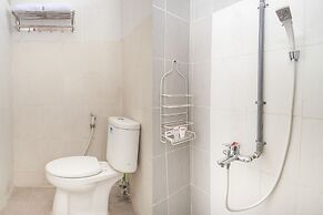 OYO 143 Dukuh Kupang Residence