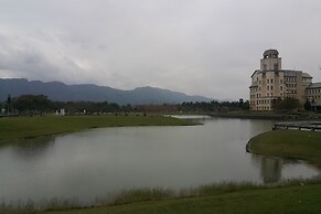 Shui Yue Guest House