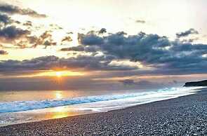 Shui Yue Guest House