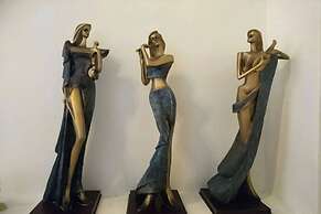 Shui Yue Guest House