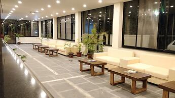 Rhino Land Jungle Lodge