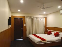 Rhino Land Jungle Lodge