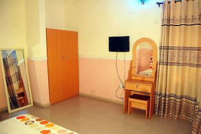 De-b Garden Hotel