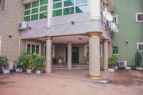 Pacific Hotels & Suites