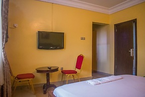 Pacific Hotels & Suites