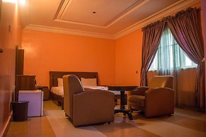 Pacific Hotels & Suites