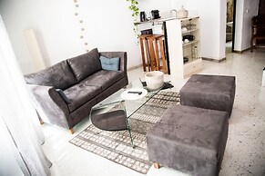 Stay.plus Fann Mermoz