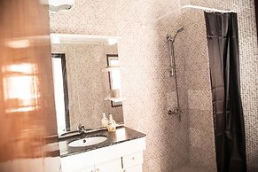 Stay.plus Fann Mermoz