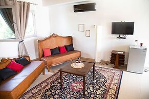 Stay.plus Fann Mermoz