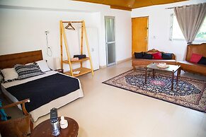 Stay.plus Fann Mermoz