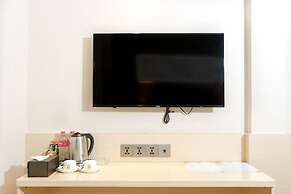 7 Days Premium Hotel