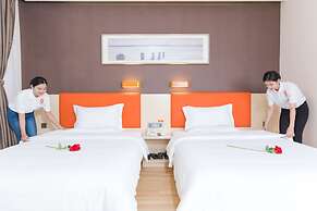 7 Days Premium Hotel