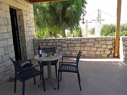 Orelia Cretan Villas & Deluxe Apartments