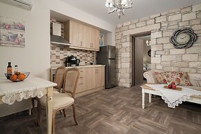 Orelia Cretan Villas & Deluxe Apartments