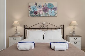 Orelia Cretan Villas & Deluxe Apartments