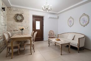 Orelia Cretan Villas & Deluxe Apartments