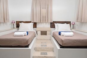 Orelia Cretan Villas & Deluxe Apartments