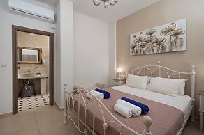 Orelia Cretan Villas & Deluxe Apartments