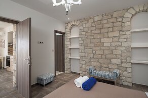 Orelia Cretan Villas & Deluxe Apartments