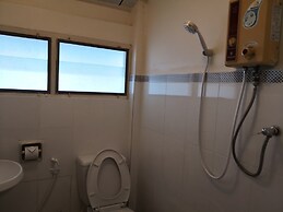 Baan Somboon Guesthouse