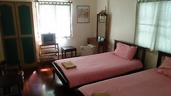 Baan Somboon Guesthouse