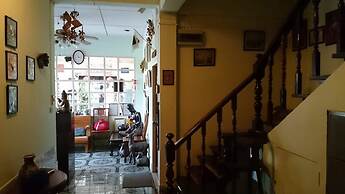 Baan Somboon Guesthouse