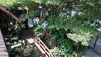 Baan Somboon Guesthouse