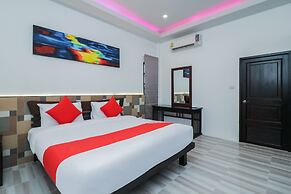 Baan Noppadol Hua Hin Loft Hotel