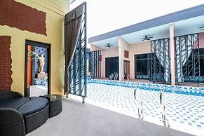 Baan Noppadol Hua Hin Loft Hotel