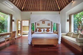 Graha Sandat Villas by Pramana Villas