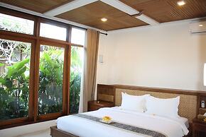 Graha Sandat Villas by Pramana Villas
