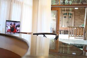 Graha Sandat Villas by Pramana Villas