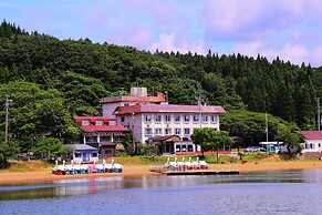 Lake Side Hotel MINATOYA