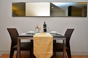 D'Home Stay at Swiss Garden Residence