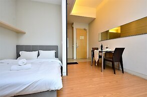 D'Home Stay at Swiss Garden Residence