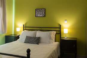 CHROMA Lodge Pikermi