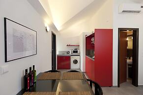 CHROMA Lodge Pikermi