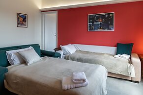 CHROMA Lodge Pikermi