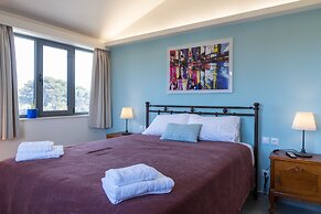 CHROMA Lodge Pikermi