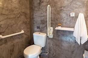 CHROMA Lodge Pikermi