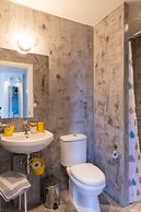 CHROMA Lodge Pikermi