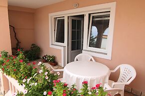 Apartments Tanja & Josipa