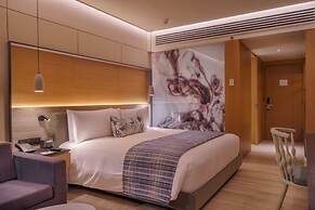 Renaissance Cancun Resort & Marina