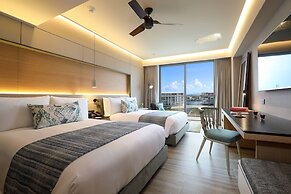 Renaissance Cancun Resort & Marina