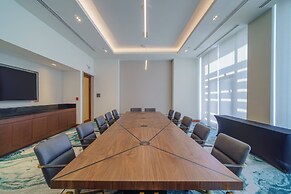 Renaissance Cancun Resort & Marina